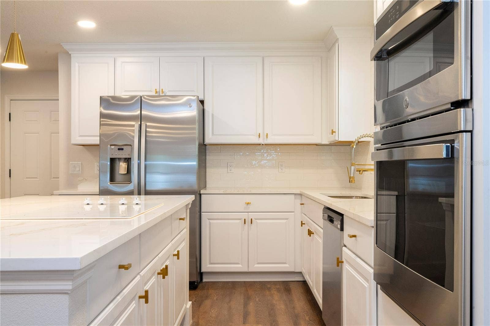 1124 MUNSTER STREET, Orlando, FL 32803 1124 MUNSTER STREET, Orlando, FL 32803