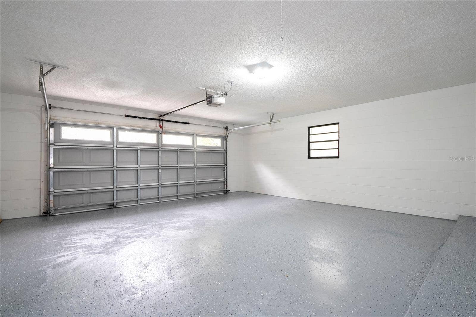 1124 MUNSTER STREET, Orlando, FL 32803 1124 MUNSTER STREET, Orlando, FL 32803