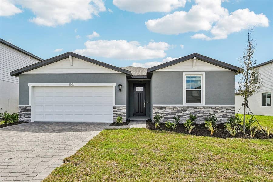 Property photo for 10425 ABUNDANCE GROVE WAY, Parrish, FL