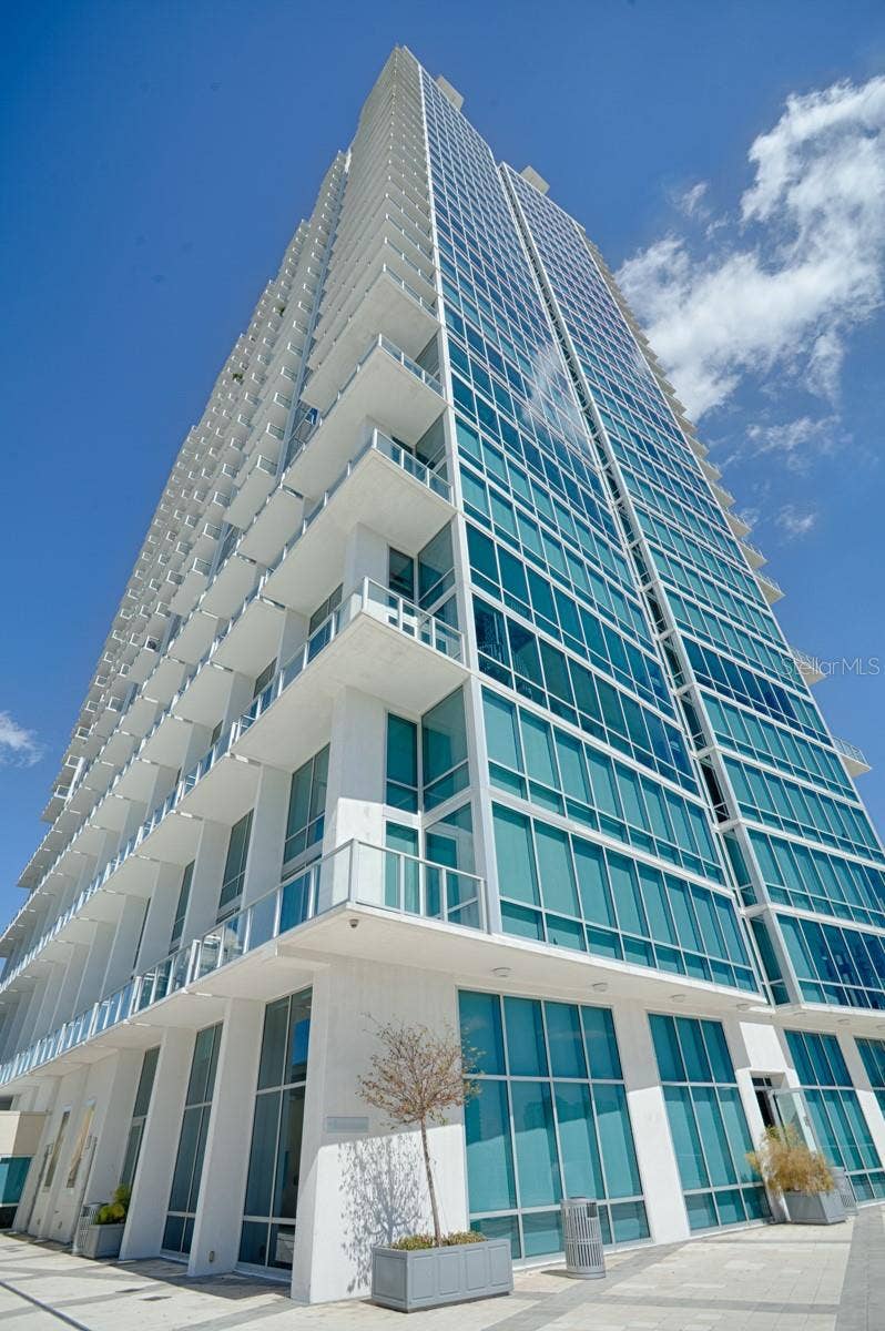 150 E ROBINSON STREET, #PH3504, Orlando, FL 32801 150 E ROBINSON STREET, #PH3504, Orlando, FL 32801