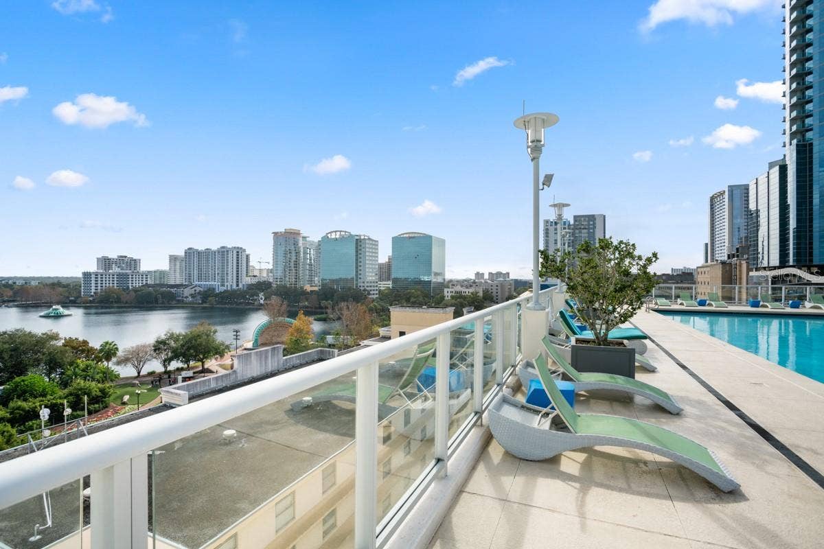 150 E ROBINSON STREET, #PH3504, Orlando, FL 32801 150 E ROBINSON STREET, #PH3504, Orlando, FL 32801