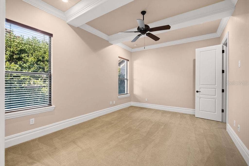 6130 GROSVENOR SHORE DRIVE, Windermere, FL 34786 6130 GROSVENOR SHORE DRIVE, Windermere, FL 34786