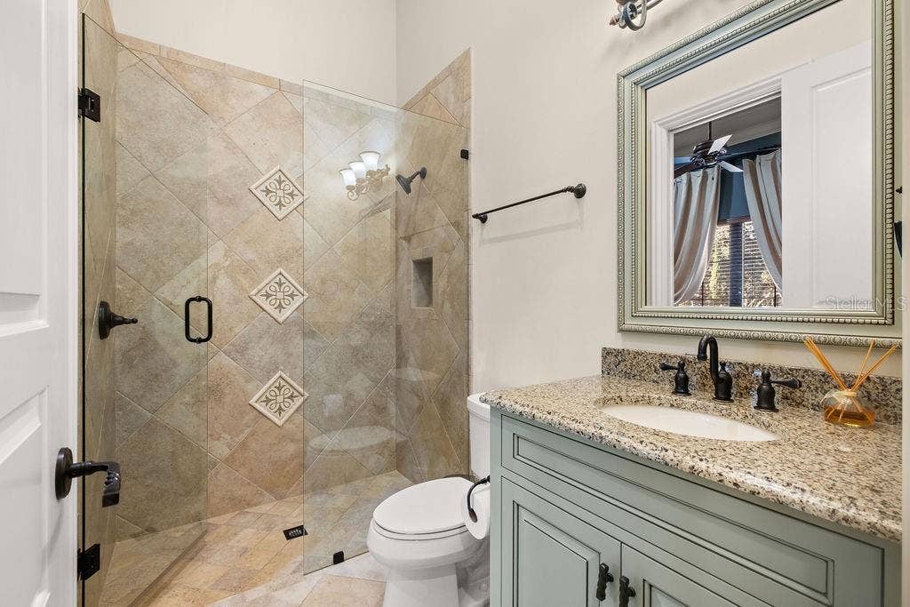 6130 GROSVENOR SHORE DRIVE, Windermere, FL 34786 6130 GROSVENOR SHORE DRIVE, Windermere, FL 34786