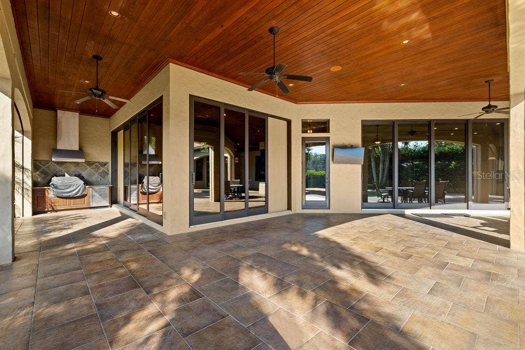6130 GROSVENOR SHORE DRIVE, Windermere, FL 34786 6130 GROSVENOR SHORE DRIVE, Windermere, FL 34786
