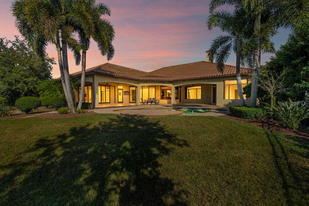 6130 GROSVENOR SHORE DRIVE, Windermere, FL 34786 6130 GROSVENOR SHORE DRIVE, Windermere, FL 34786