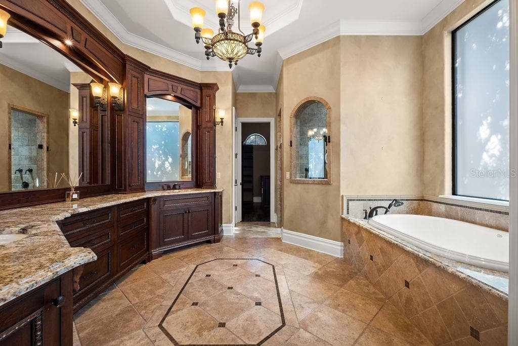 6130 GROSVENOR SHORE DRIVE, Windermere, FL 34786 6130 GROSVENOR SHORE DRIVE, Windermere, FL 34786