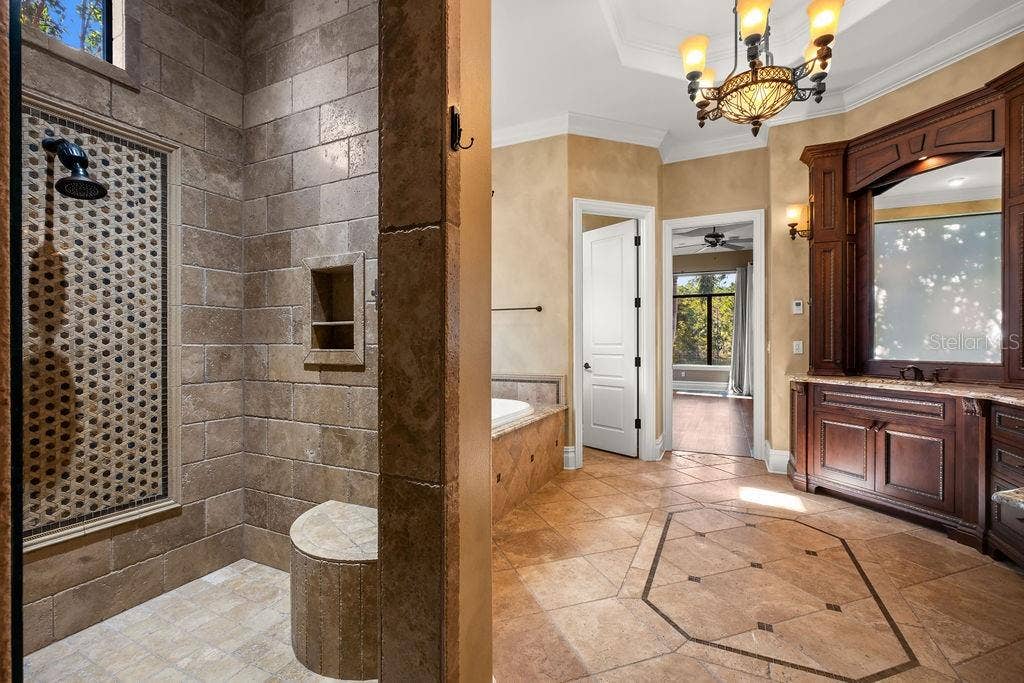 6130 GROSVENOR SHORE DRIVE, Windermere, FL 34786 6130 GROSVENOR SHORE DRIVE, Windermere, FL 34786