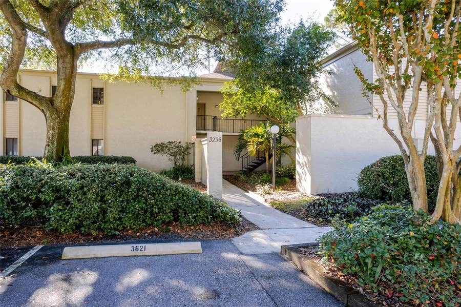 Property photo for 3236 S SEMORAN BOULEVARD, #22, Orlando, FL