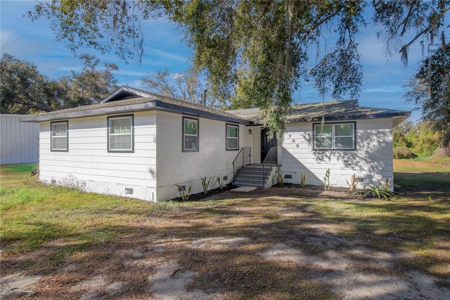 Property photo for 2732 WESTSIDE DRIVE, Leesburg, FL