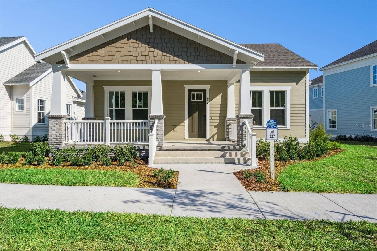 1887 BEACH TERRACE, Celebration, FL 34747 Mackinac Craftsman