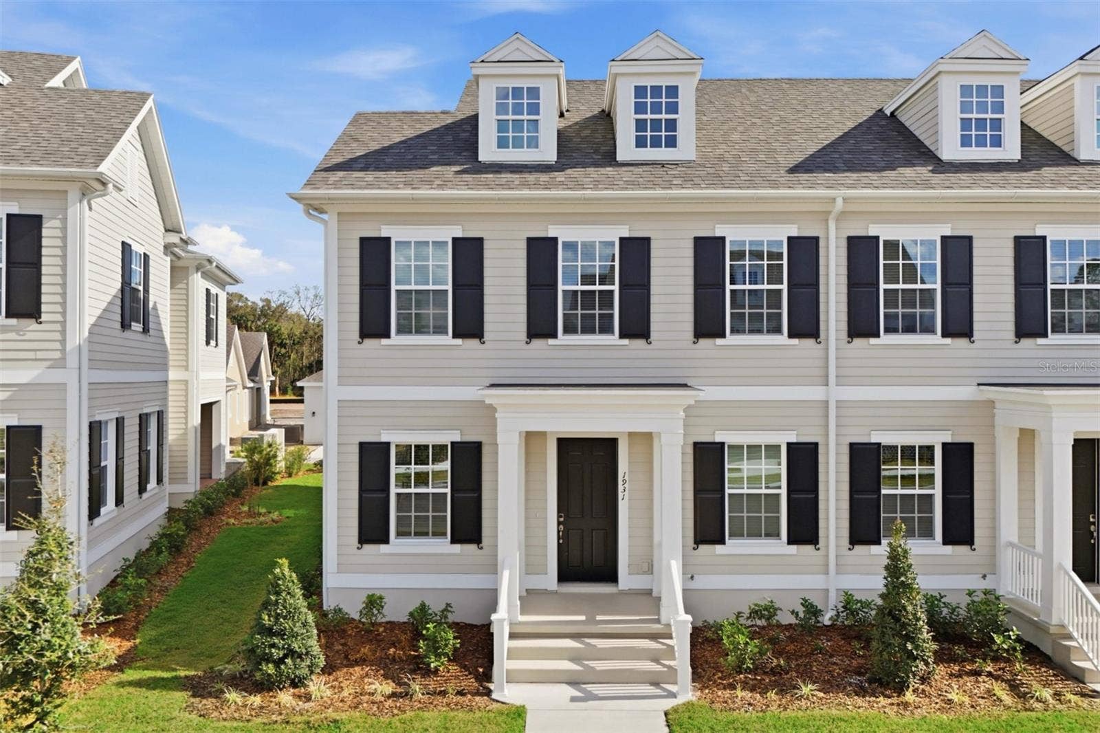 Island Village Lot 296 Exterior