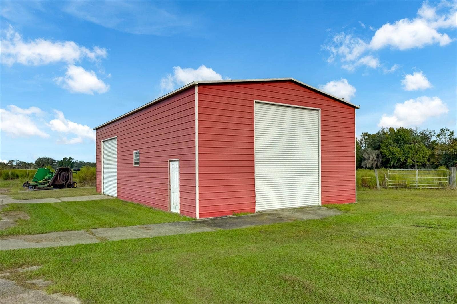 350 S 5TH STREET, Orlando, FL 32833 350 S 5TH STREET, Orlando, FL 32833