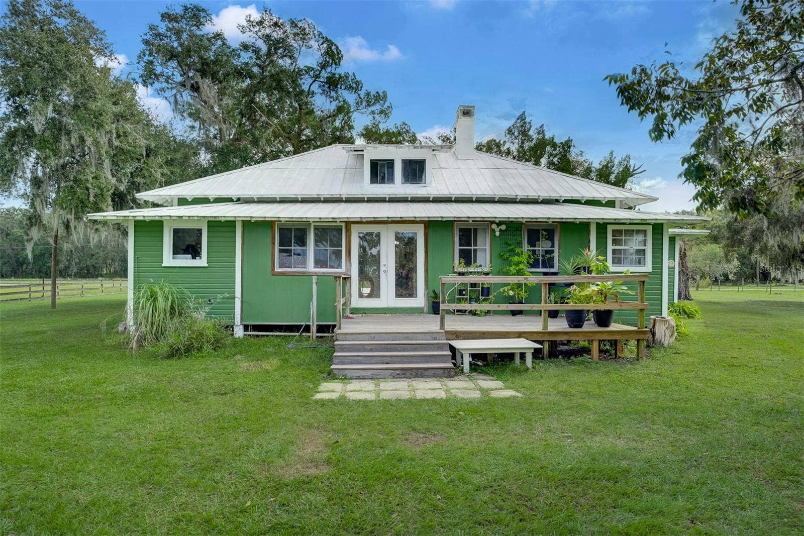 350 S 5TH STREET, Orlando, FL 32833 350 S 5TH STREET, Orlando, FL 32833