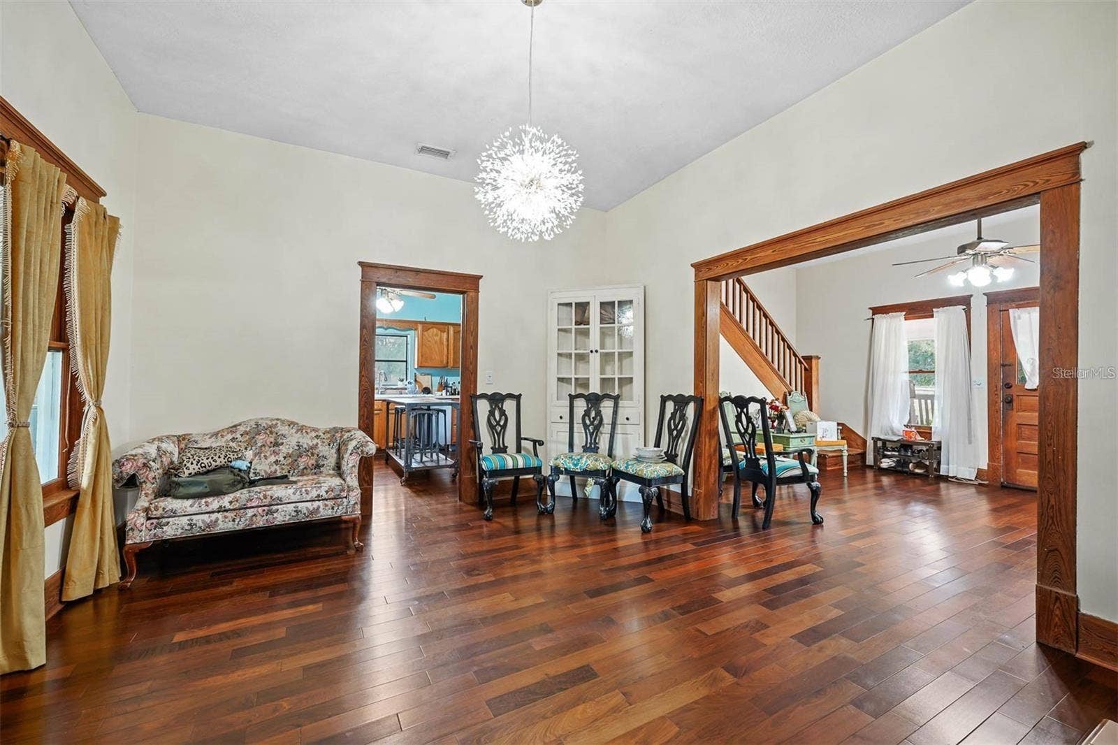 350 S 5TH STREET, Orlando, FL 32833 350 S 5TH STREET, Orlando, FL 32833