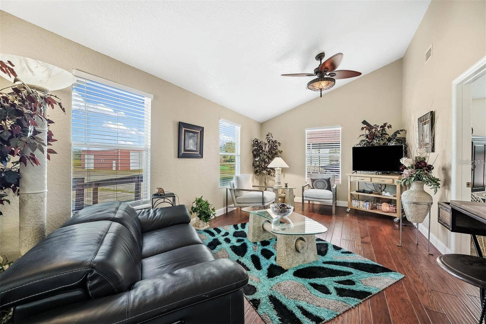 350 S 5TH STREET, Orlando, FL 32833 350 S 5TH STREET, Orlando, FL 32833
