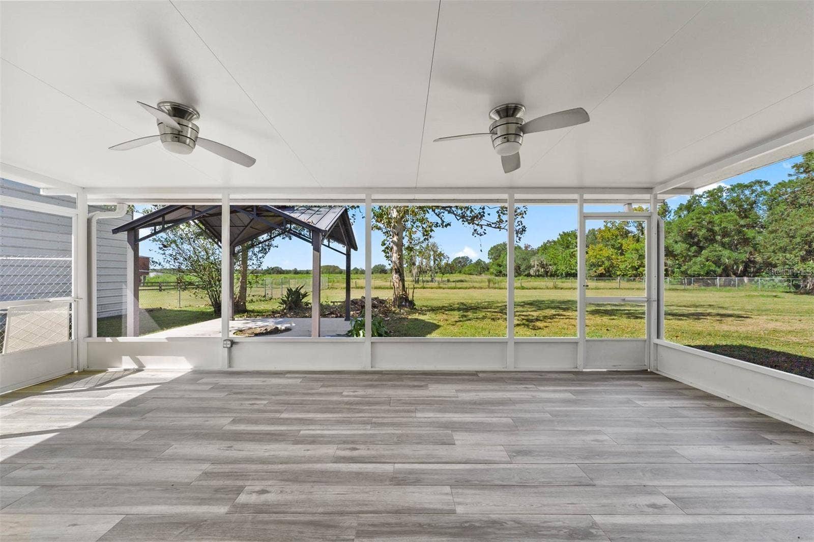 350 S 5TH STREET, Orlando, FL 32833 350 S 5TH STREET, Orlando, FL 32833