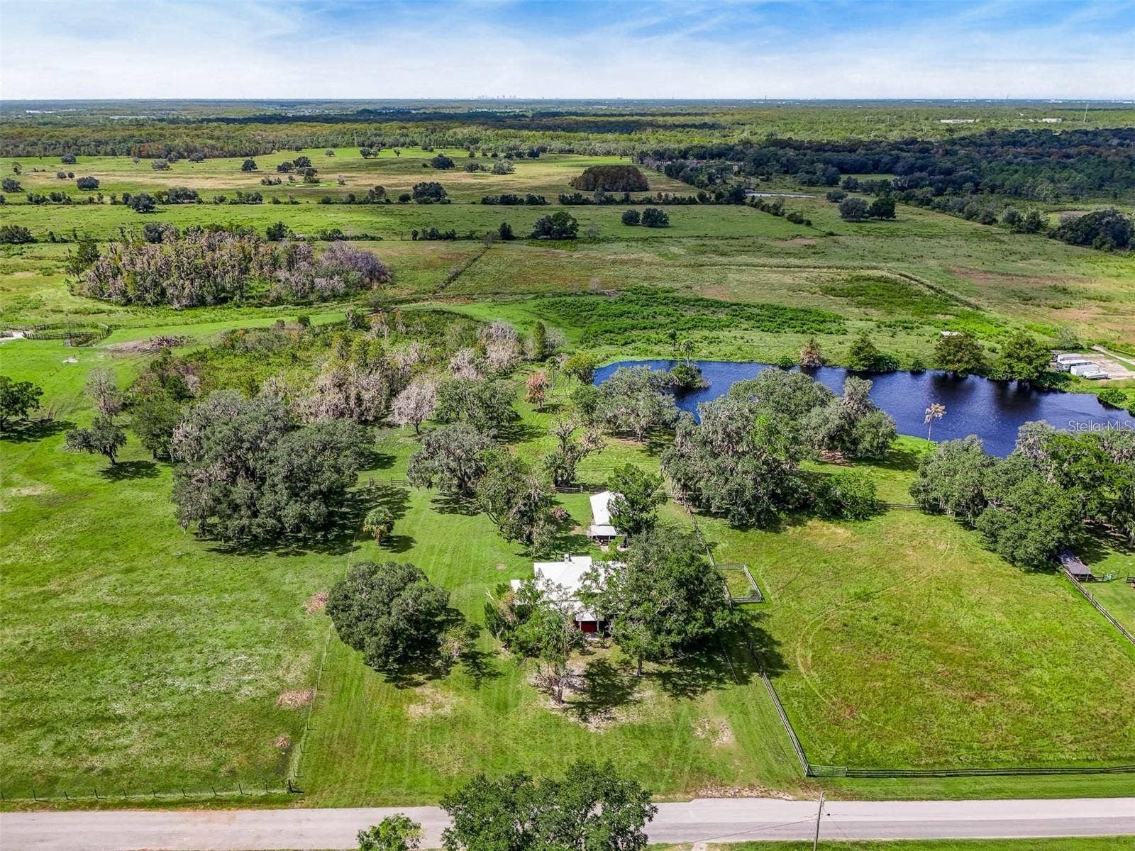 350 S 5TH STREET, Orlando, FL 32833 350 S 5TH STREET, Orlando, FL 32833