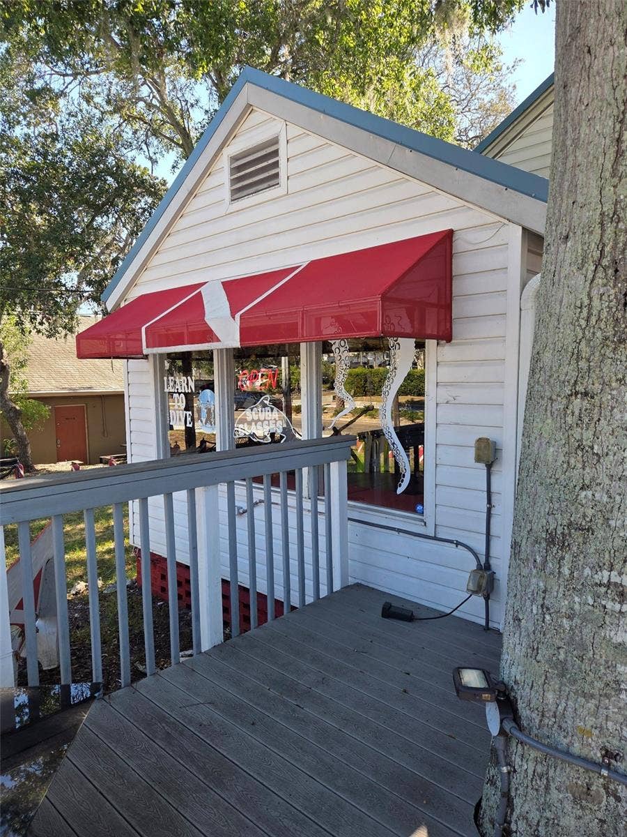 Property photo for 528 E TARPON AVENUE, Tarpon Springs, FL