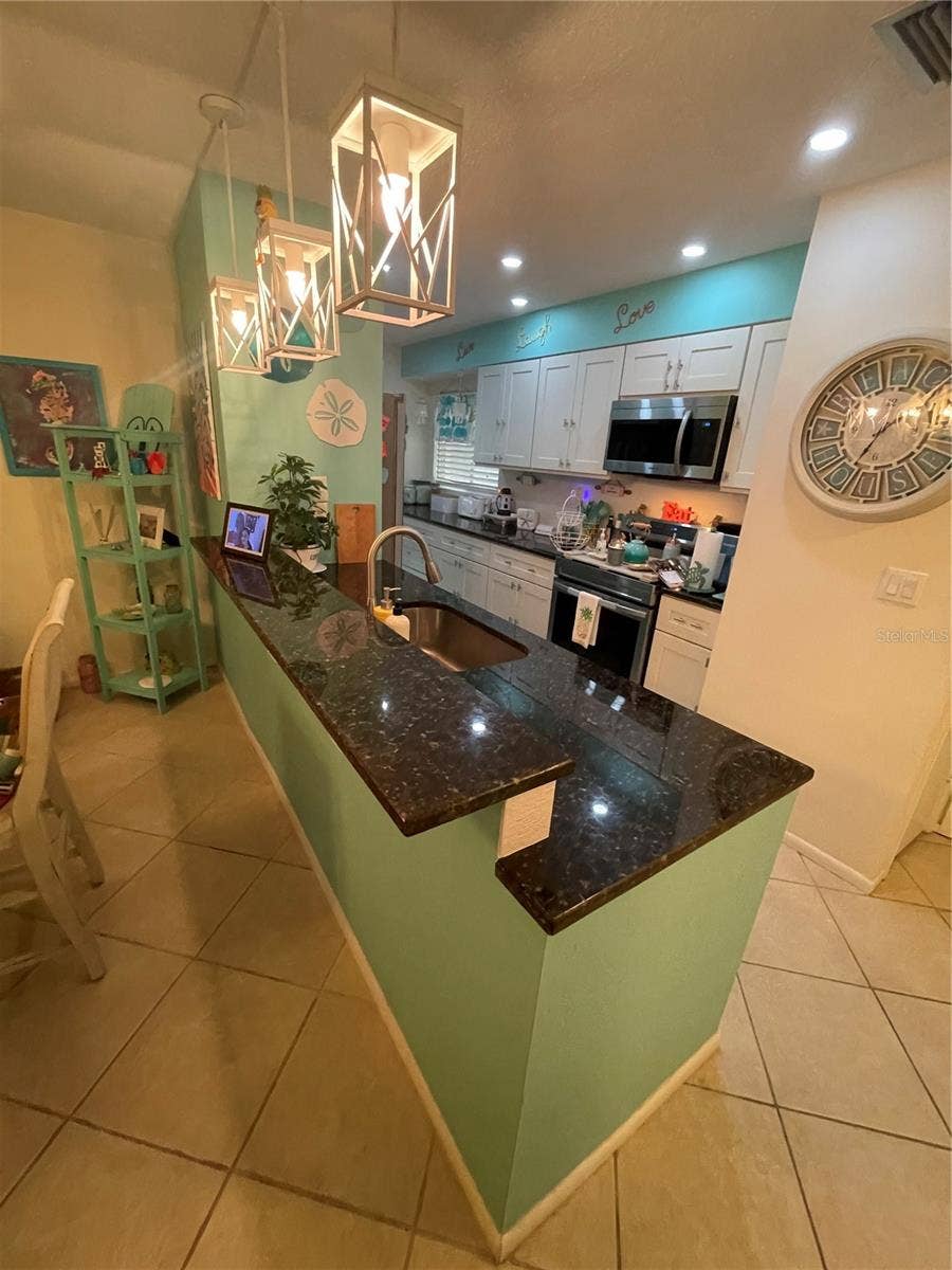 127 CYPRESS POND ROAD, Port Orange, FL 32128 127 CYPRESS POND ROAD, Port Orange, FL 32128