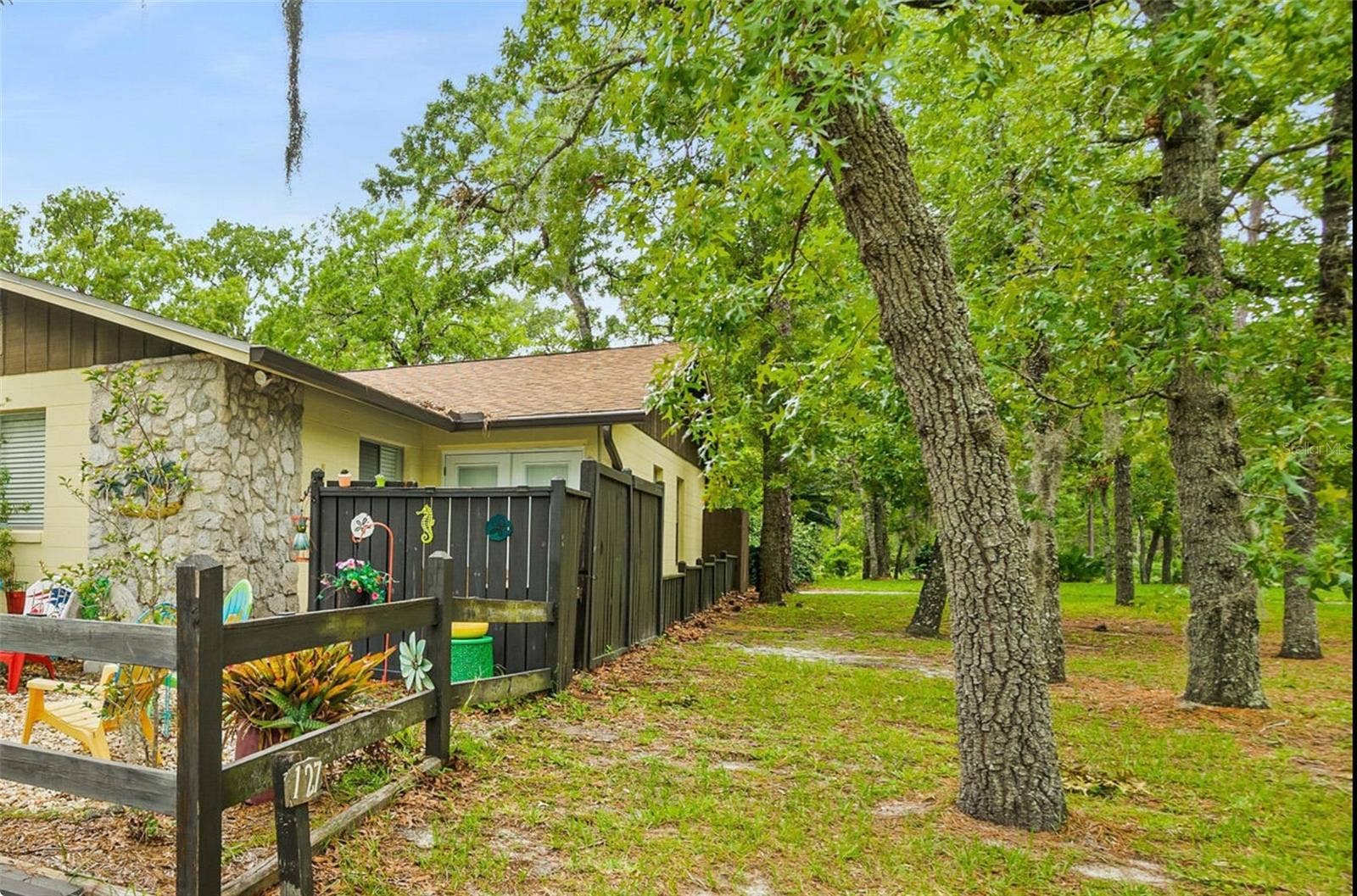 127 CYPRESS POND ROAD, Port Orange, FL 32128 127 CYPRESS POND ROAD, Port Orange, FL 32128