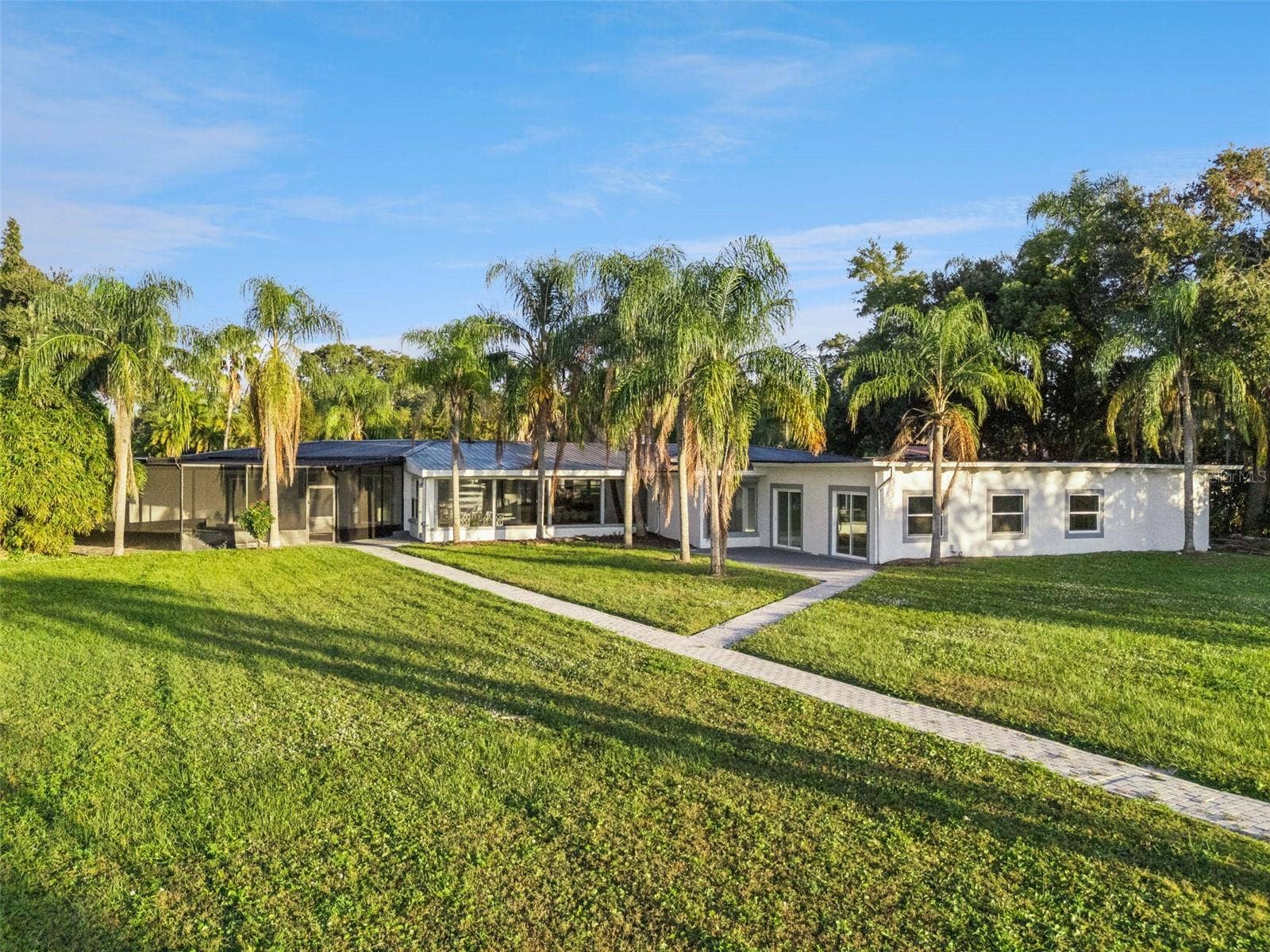 5526 PARKDALE DRIVE, Orlando, FL 32839 5526 PARKDALE DRIVE, Orlando, FL 32839