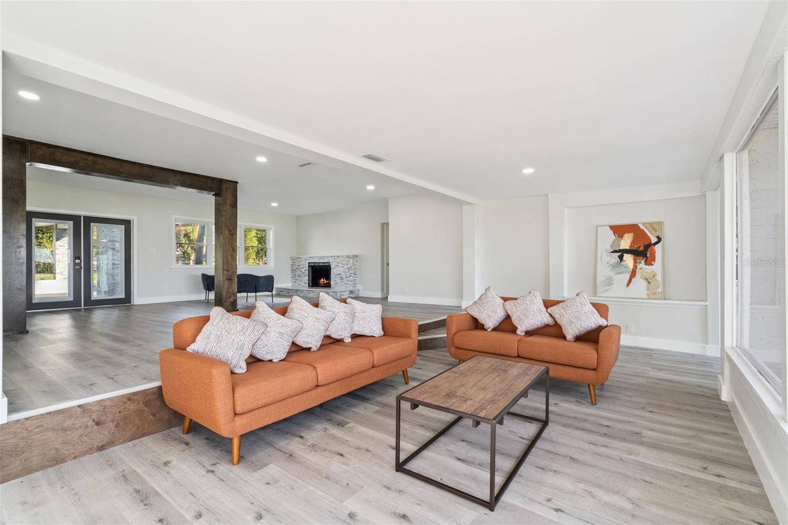 5526 PARKDALE DRIVE, Orlando, FL 32839 5526 PARKDALE DRIVE, Orlando, FL 32839