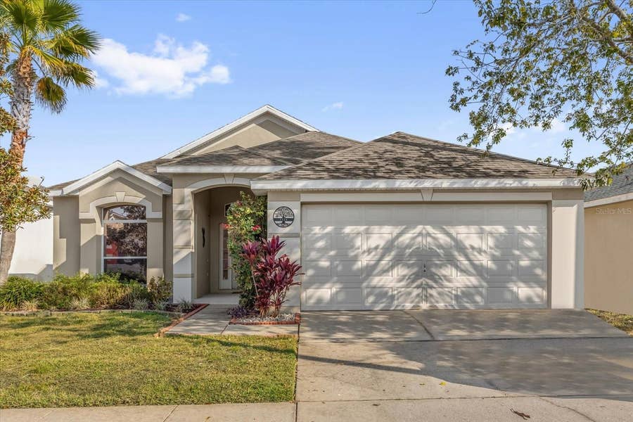 Property photo for 1154 BLOOMINGDALE DRIVE, Davenport, FL