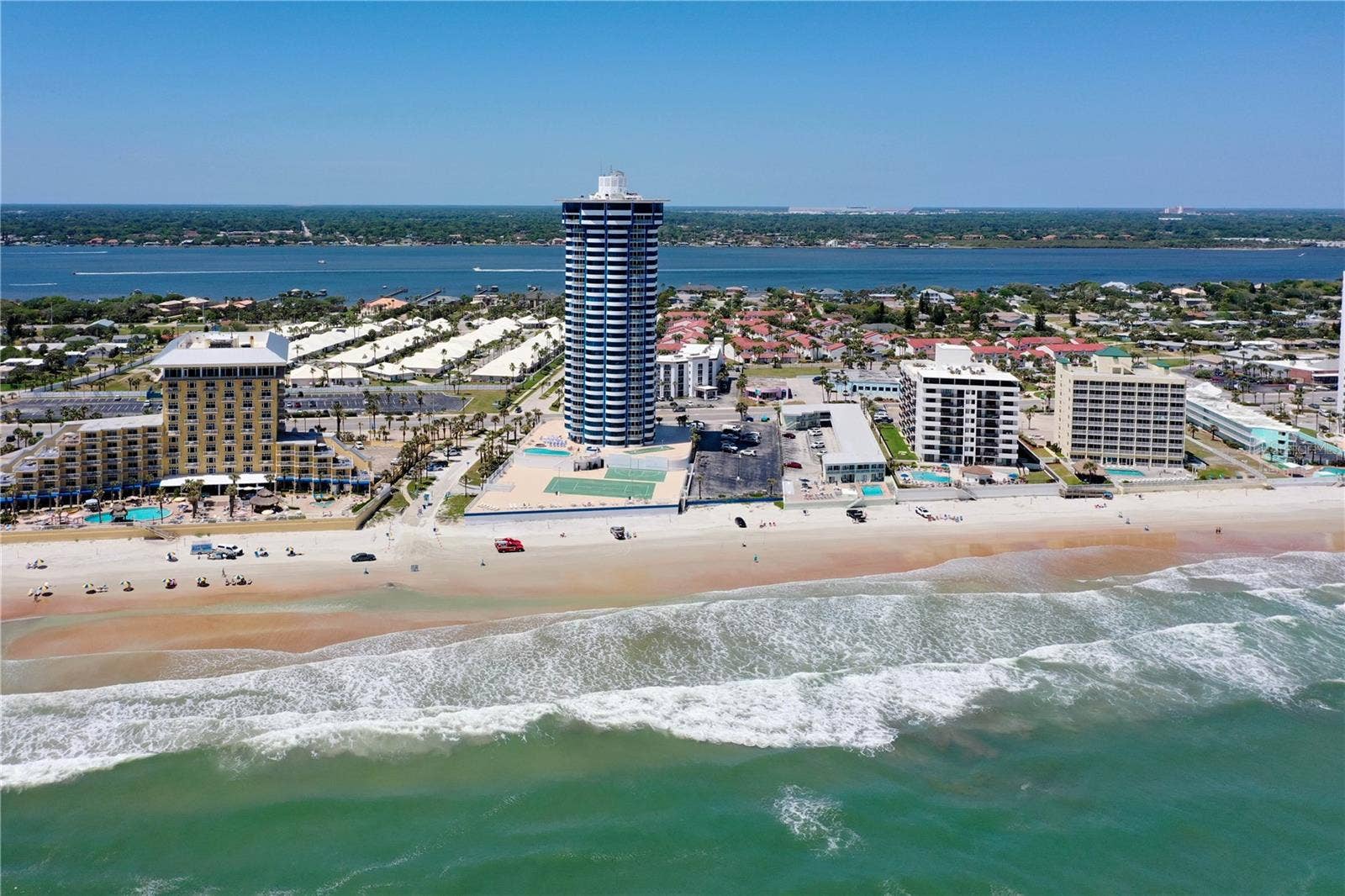 2625 S ATLANTIC AVENUE, #8NE, Daytona Beach, FL 32118