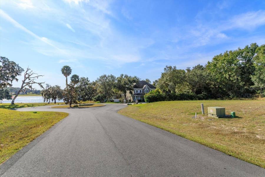 Property photo for 1104 MYRTLE BREEZES COURT, Fruitland Park, FL