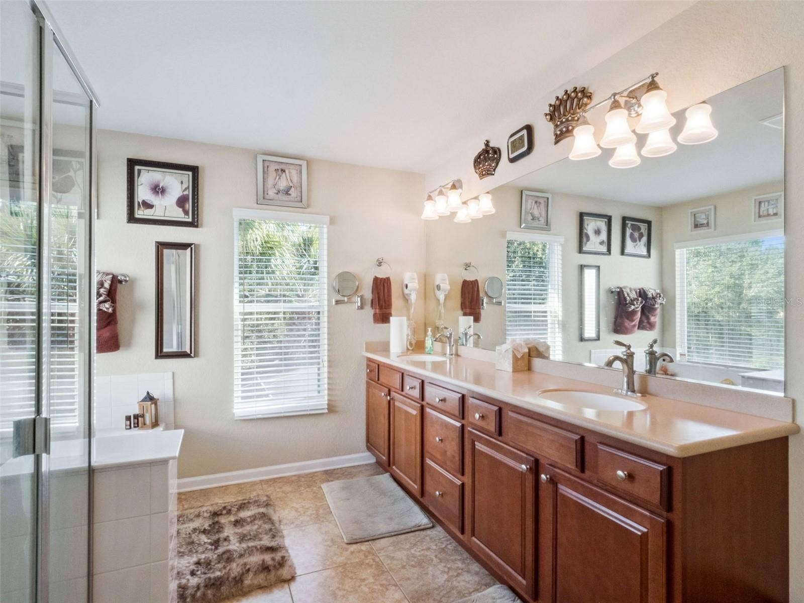 7991 ESTA LANE, Orlando, FL 32827 7991 ESTA LANE, Orlando, FL 32827