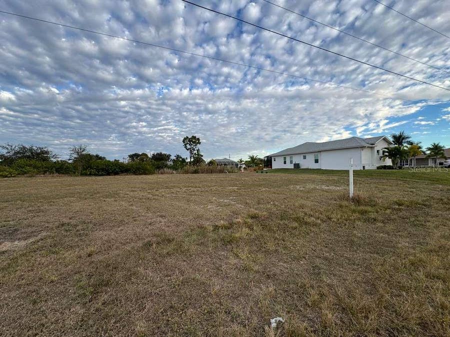 Property photo for 1905 NE 18TH PLACE, Cape Coral, FL