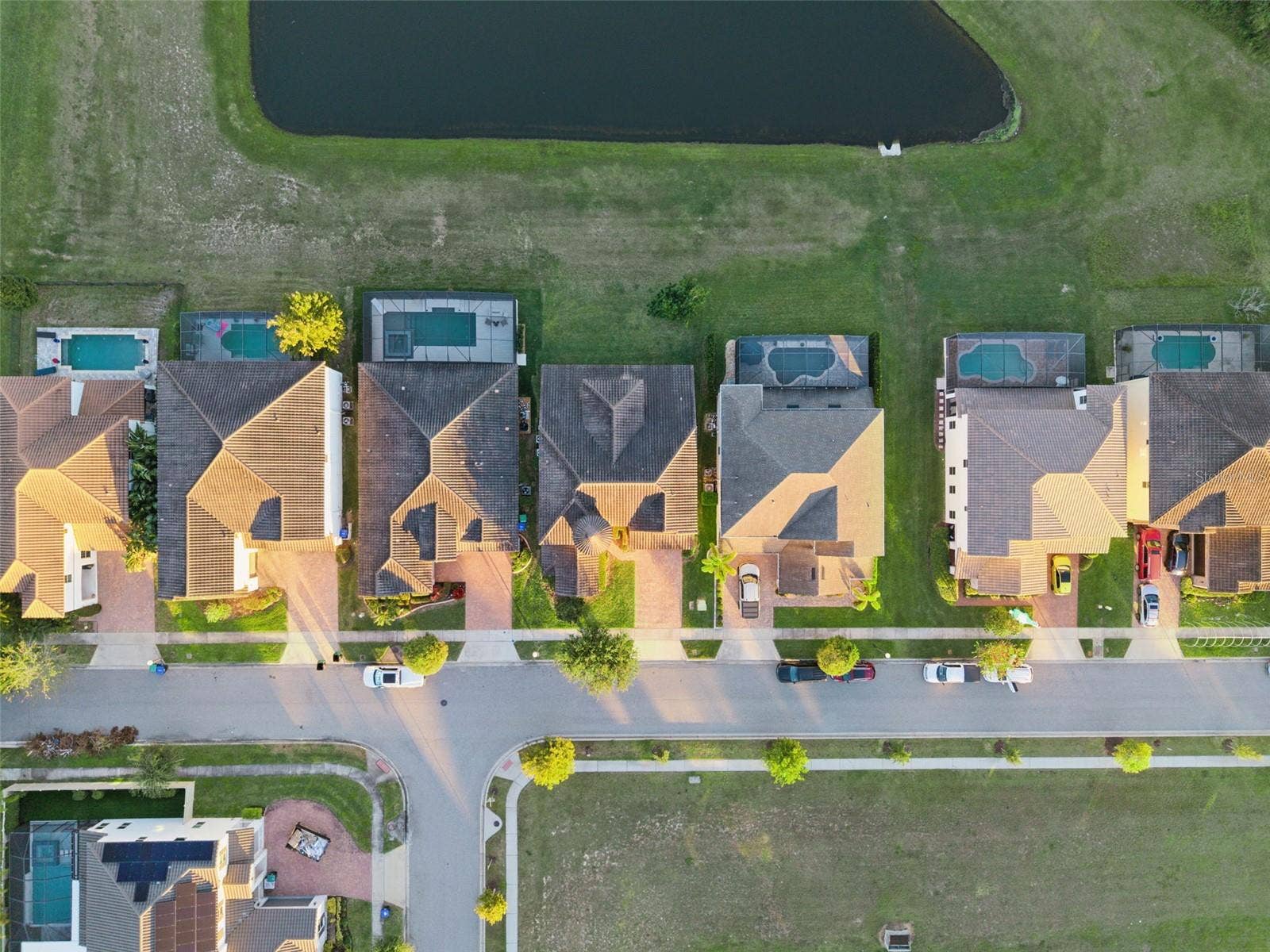 9207 BUSACO PARK WAY, Winter Garden, FL 34787 9207 BUSACO PARK WAY, Winter Garden, FL 34787