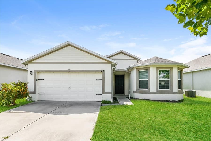 Property photo for 571 AUTUMN STREAM DRIVE, Auburndale, FL
