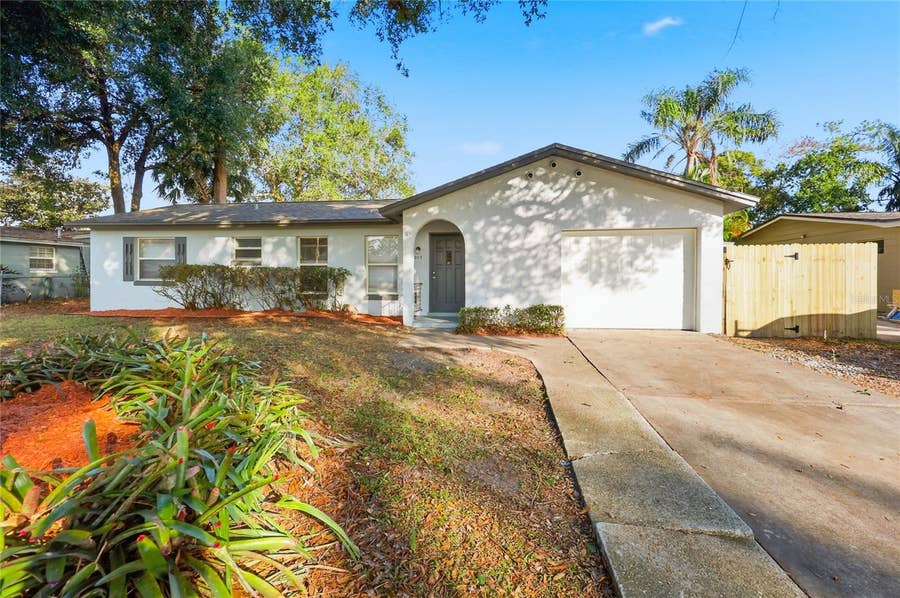 Property photo for 207 WAVERLY DRIVE, Fern Park, FL