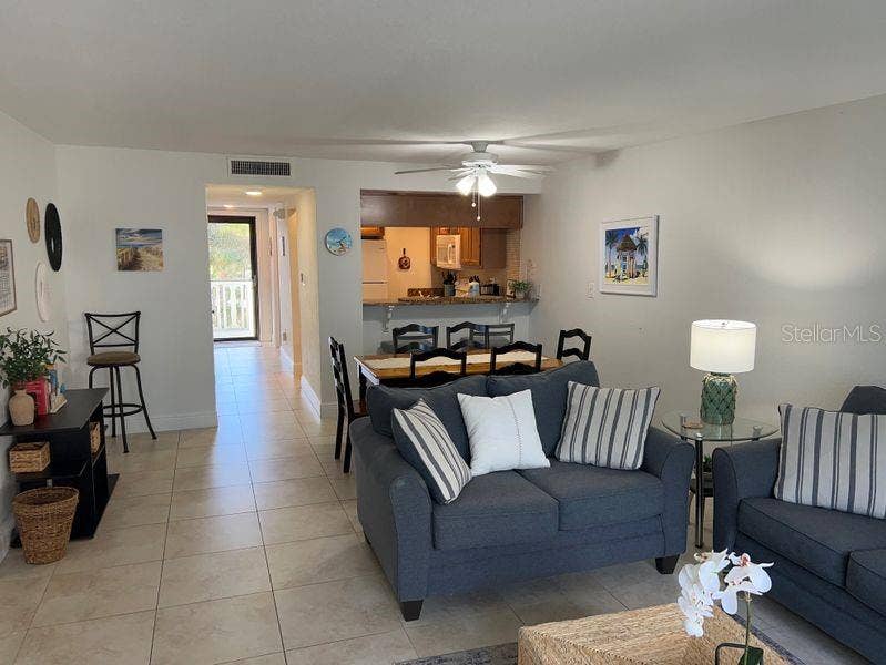 5350 OCEAN BEACH BOULEVARD, #210, Cocoa Beach, FL 32931 5350 OCEAN BEACH BOULEVARD, #210, Cocoa Beach, FL 32931