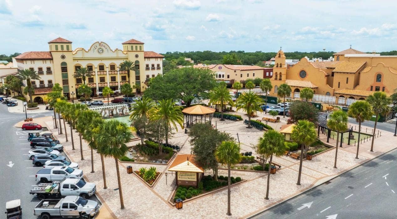930 BUCKEYE DRIVE, Lady Lake, FL 32159 Spanish Spring Town Square Featuring nightly events or performances