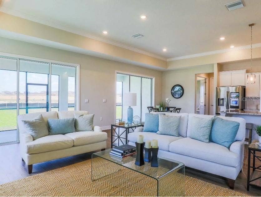 930 BUCKEYE DRIVE, Lady Lake, FL 32159 Model home - actual features may vary.