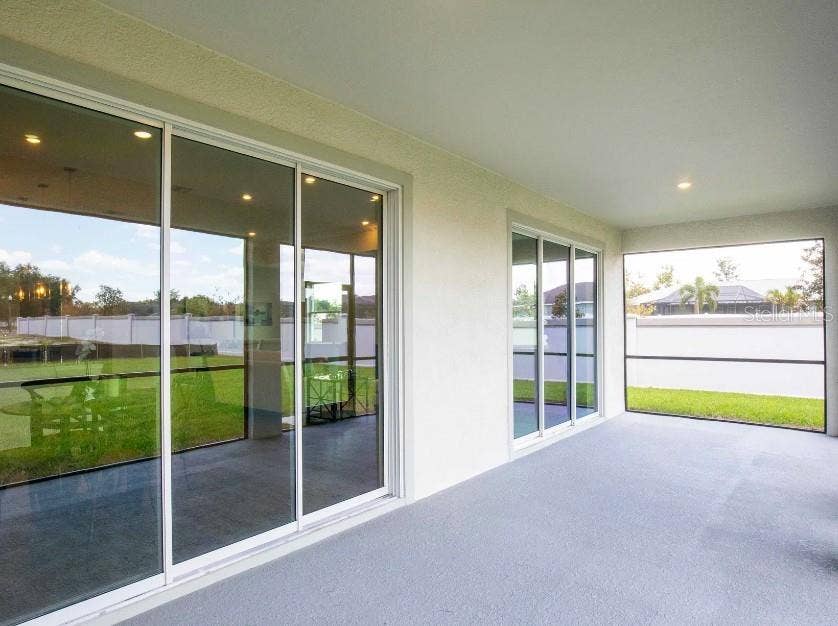 930 BUCKEYE DRIVE, Lady Lake, FL 32159 Model home - actual features may vary.