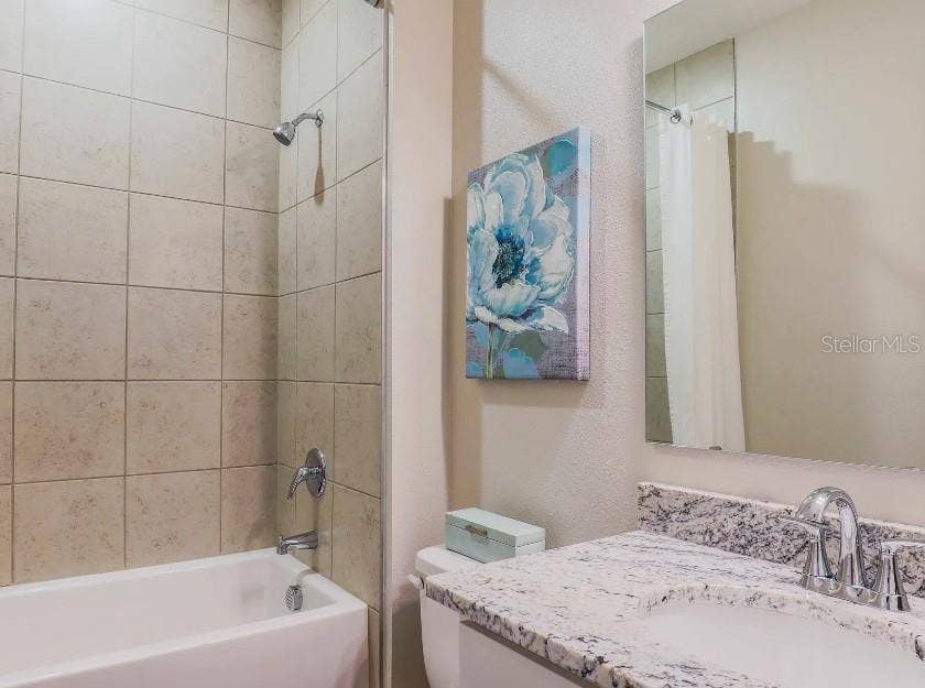 930 BUCKEYE DRIVE, Lady Lake, FL 32159 Model home - actual features may vary.