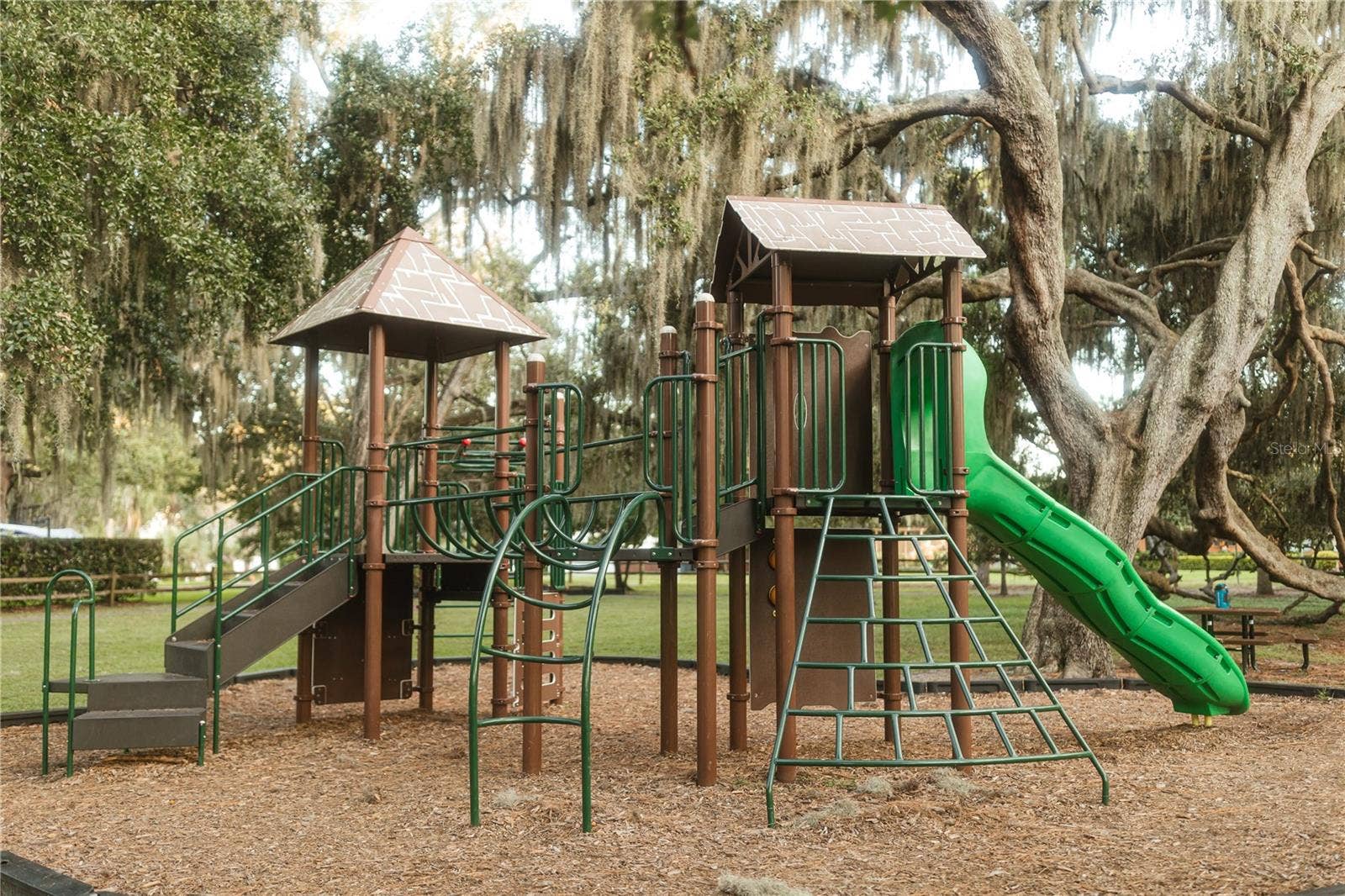 713 MAIN STREET, Windermere, FL 34786 713 MAIN STREET, Windermere, FL 34786