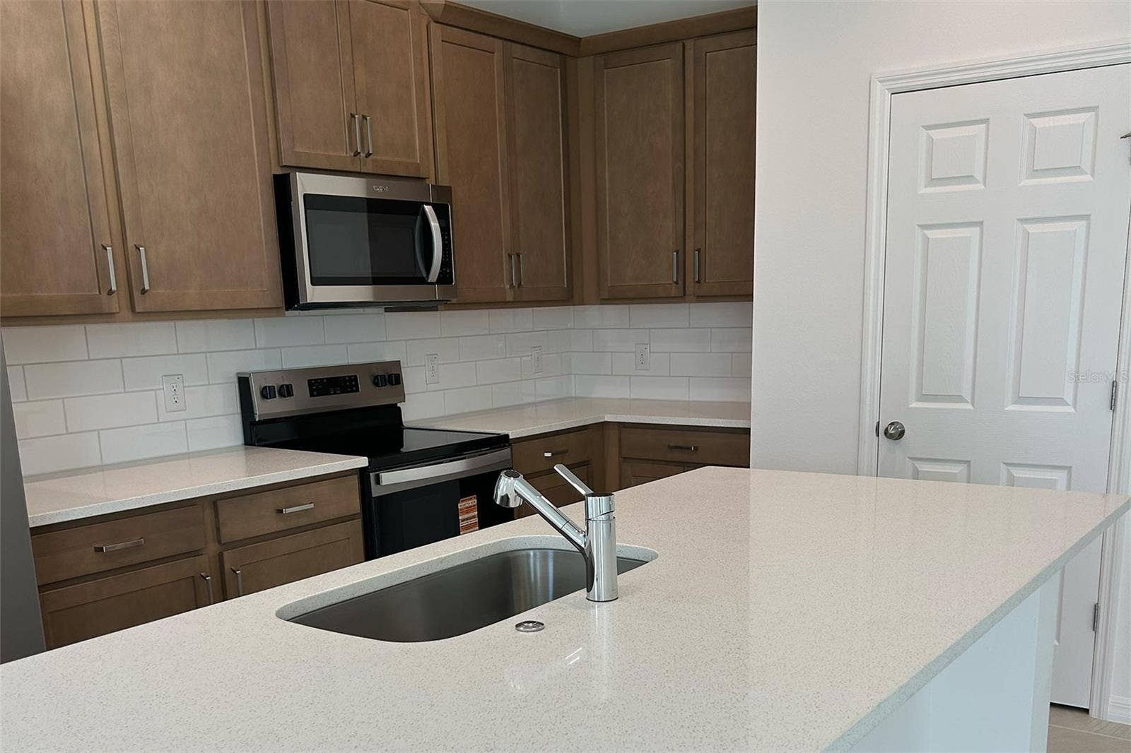 676 BIRDSWILL LANE, Deland, FL 32724 676 BIRDSWILL LANE, Deland, FL 32724