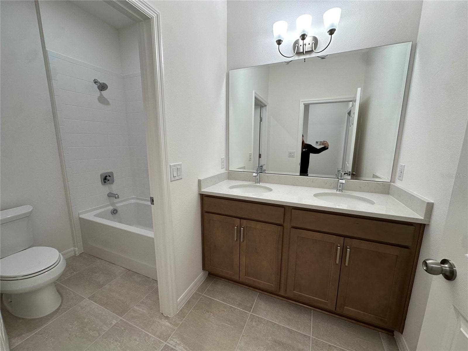 668 BIRDSWILL LANE, Deland, FL 32724 668 BIRDSWILL LANE, Deland, FL 32724