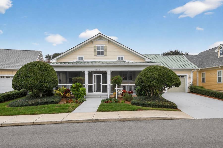 Property photo for 1028 COTTAGE DRIVE, The Villages, FL