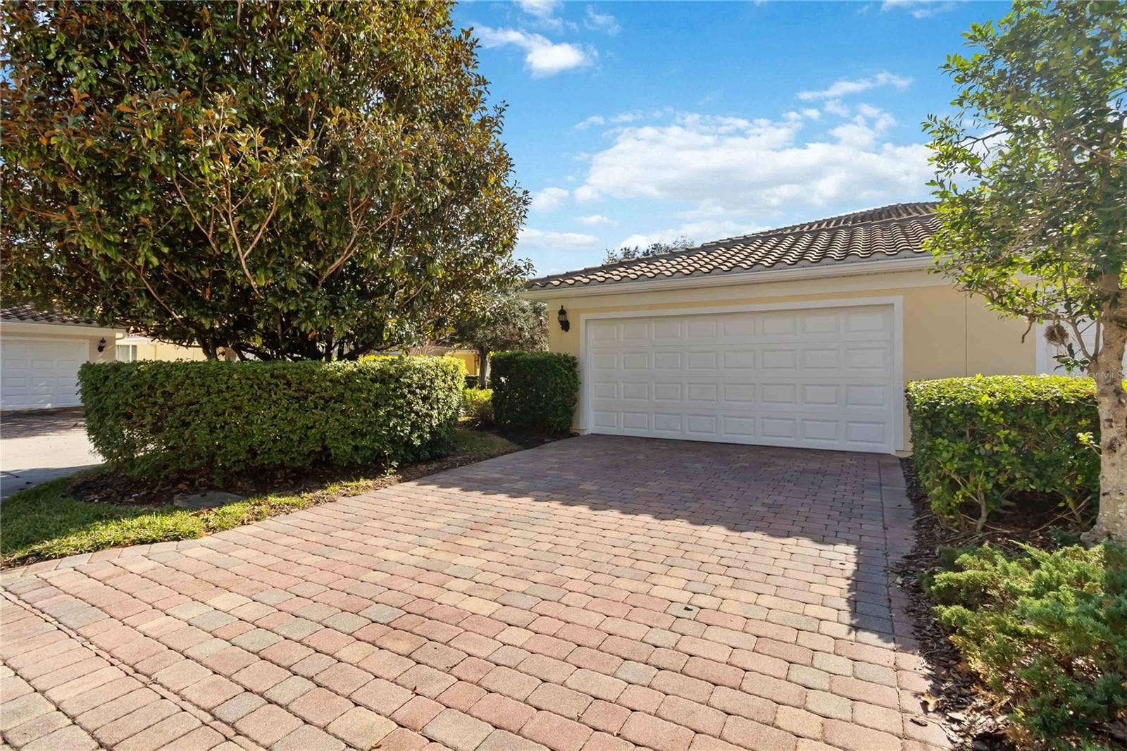 8681 LOWER VILLAGEWALK CIRCLE, Orlando, FL 32827 8681 LOWER VILLAGEWALK CIRCLE, Orlando, FL 32827