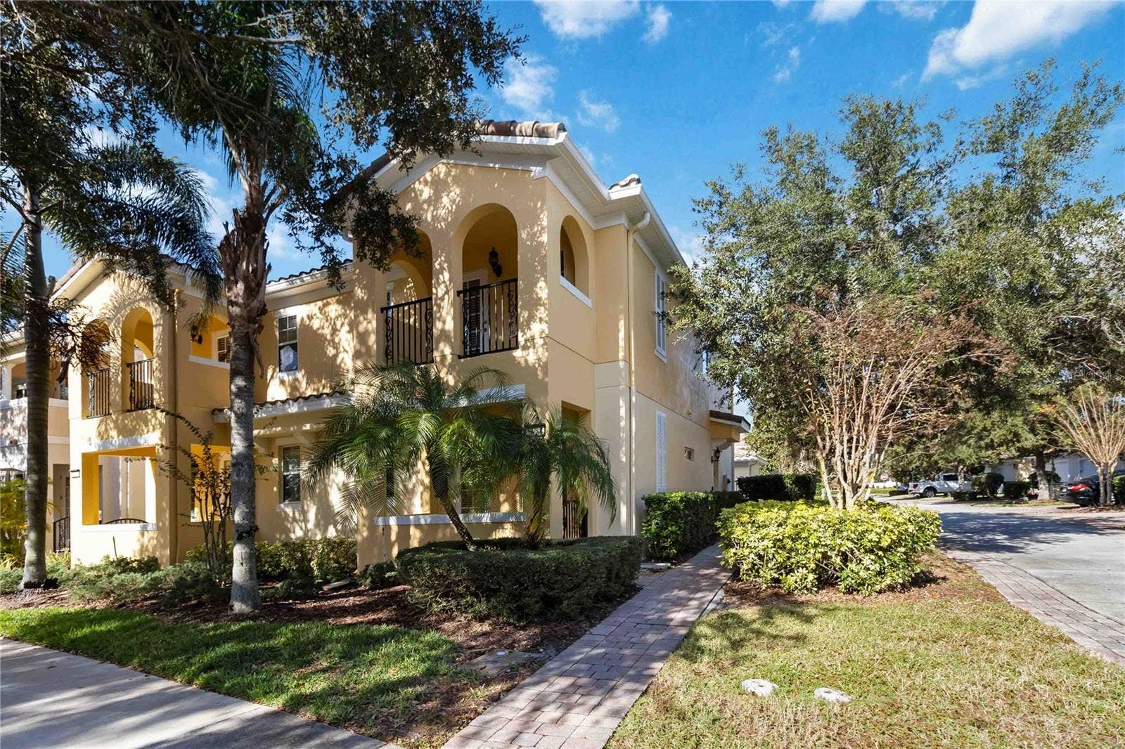 8681 LOWER VILLAGEWALK CIRCLE, Orlando, FL 32827 8681 LOWER VILLAGEWALK CIRCLE, Orlando, FL 32827