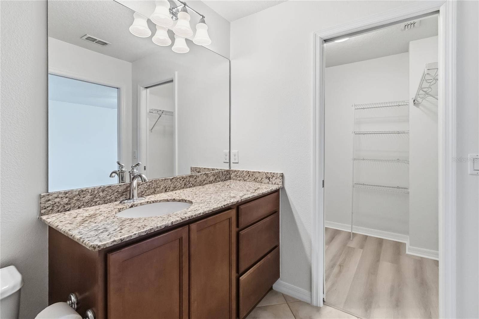8681 LOWER VILLAGEWALK CIRCLE, Orlando, FL 32827 8681 LOWER VILLAGEWALK CIRCLE, Orlando, FL 32827