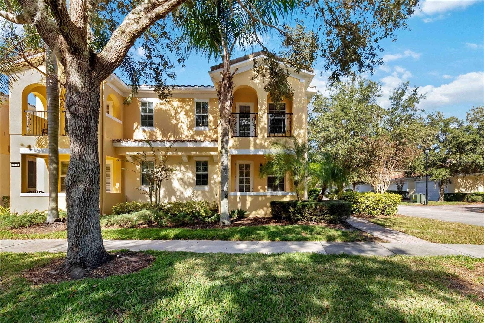 8681 LOWER VILLAGEWALK CIRCLE, Orlando, FL 32827 8681 LOWER VILLAGEWALK CIRCLE, Orlando, FL 32827