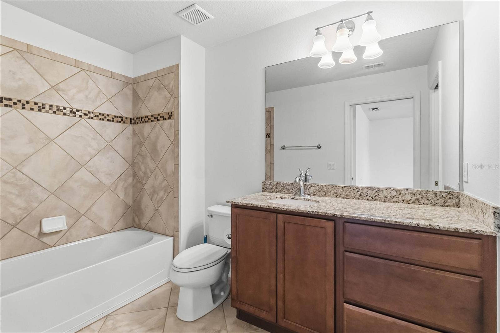 8681 LOWER VILLAGEWALK CIRCLE, Orlando, FL 32827 8681 LOWER VILLAGEWALK CIRCLE, Orlando, FL 32827
