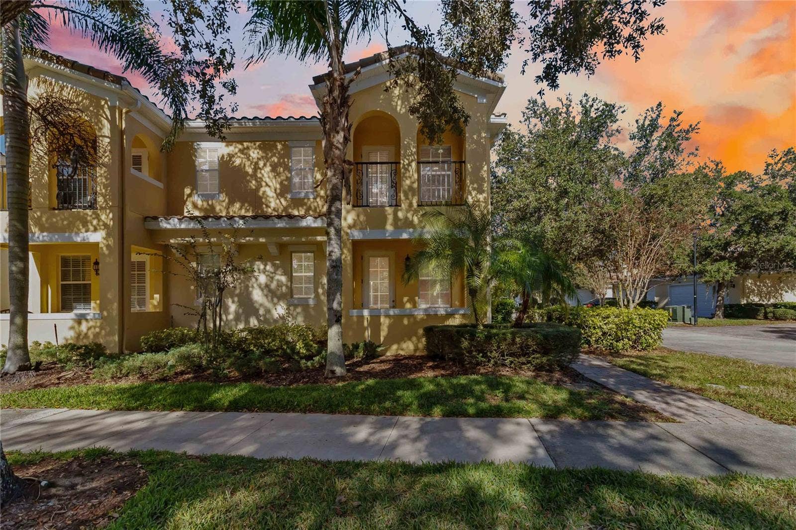 8681 LOWER VILLAGEWALK CIRCLE, Orlando, FL 32827 8681 LOWER VILLAGEWALK CIRCLE, Orlando, FL 32827