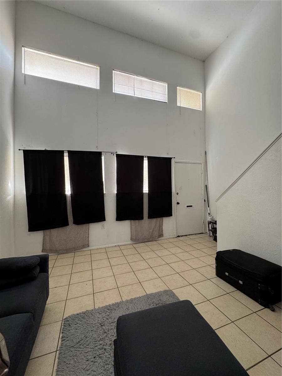 3990 CRAYRICH CIRCLE, #GE, Orlando, FL 32839 3990 CRAYRICH CIRCLE, #GE, Orlando, FL 32839